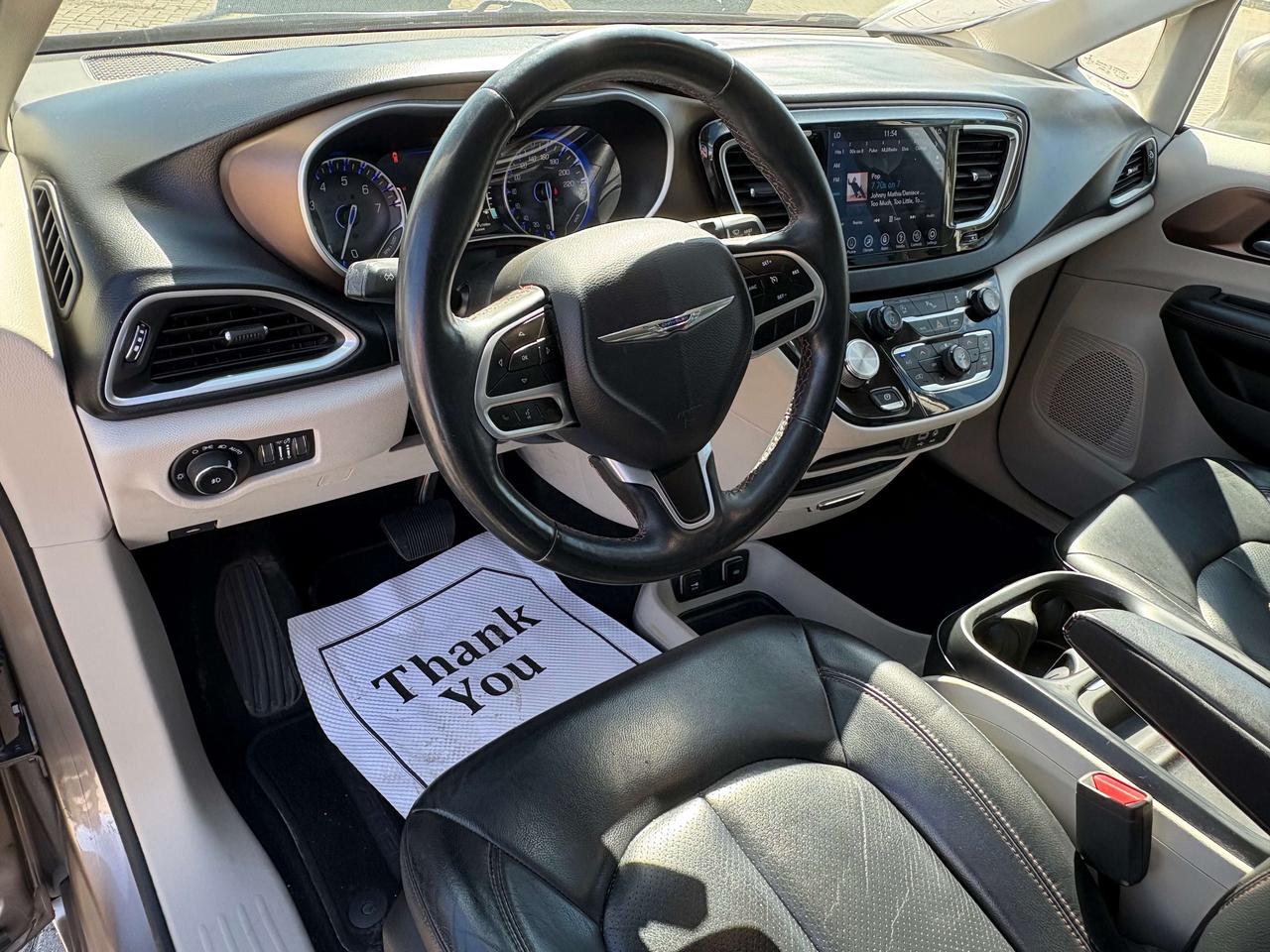2018 Chrysler Pacifica Touring-L Plus Leather Heated Seats/Steering Wheel Photo