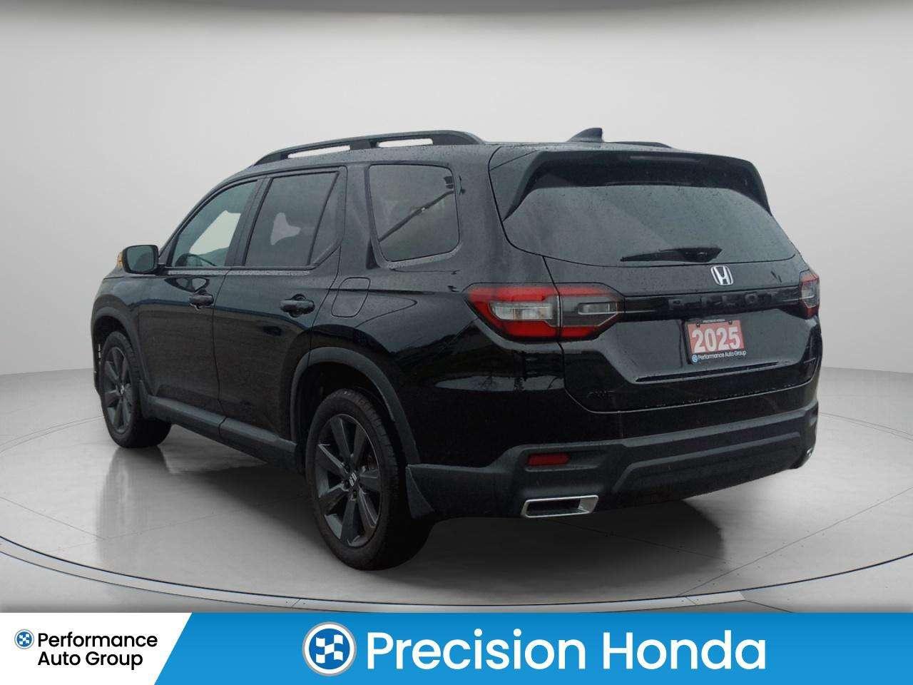 2025 Honda Pilot Sport 8 Pass  CarPlay Heated Seats Photo