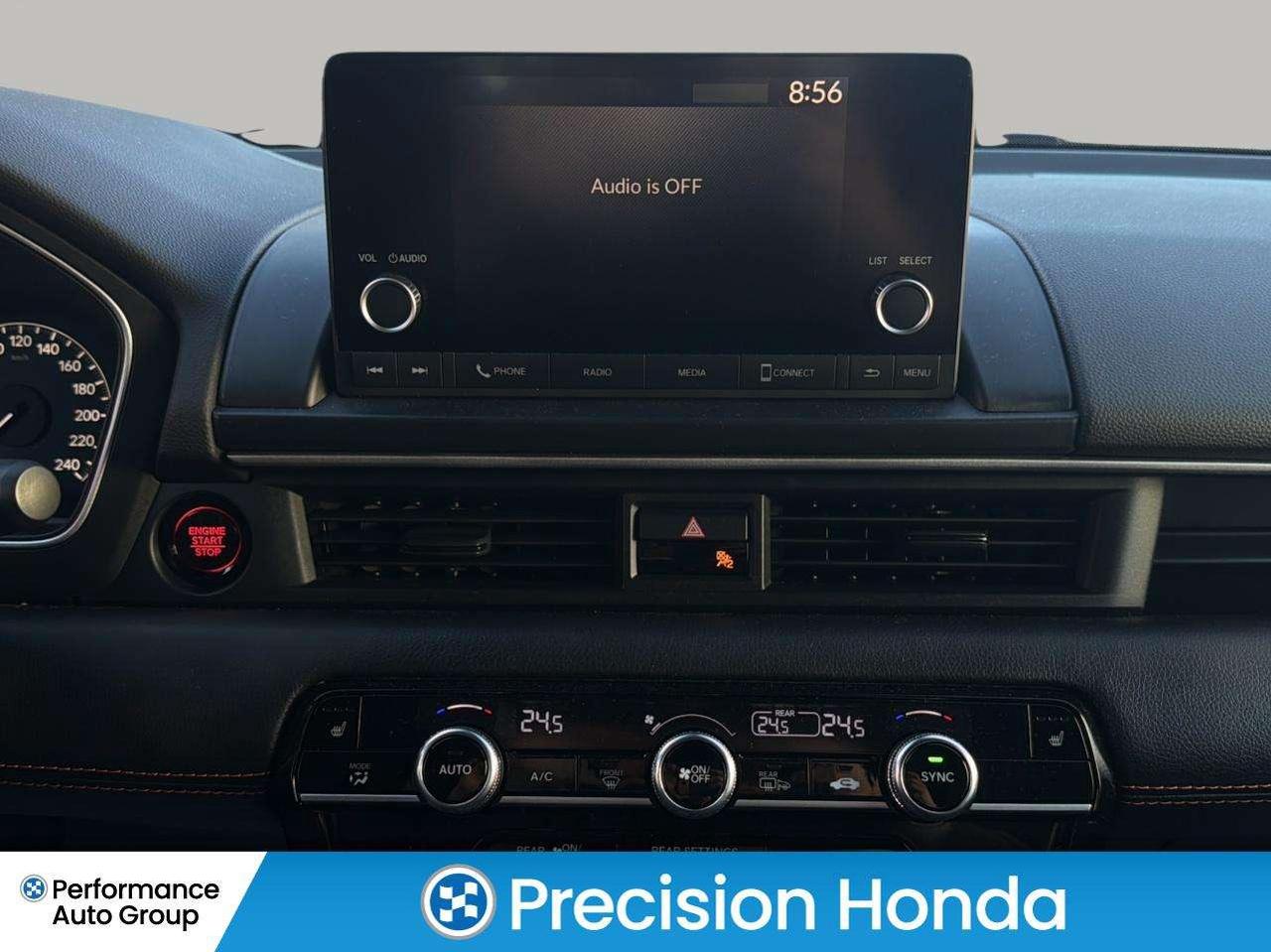 2025 Honda Pilot Sport 8 Pass  CarPlay Heated Seats Photo