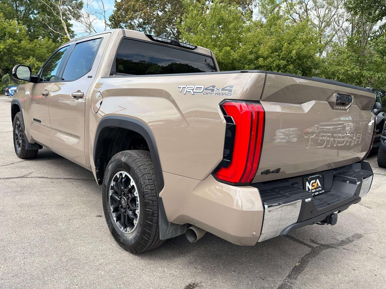 2026 Toyota Tundra SR TRD Off Road CrewMax 4x4 Clean CARFAX Heated S Photo