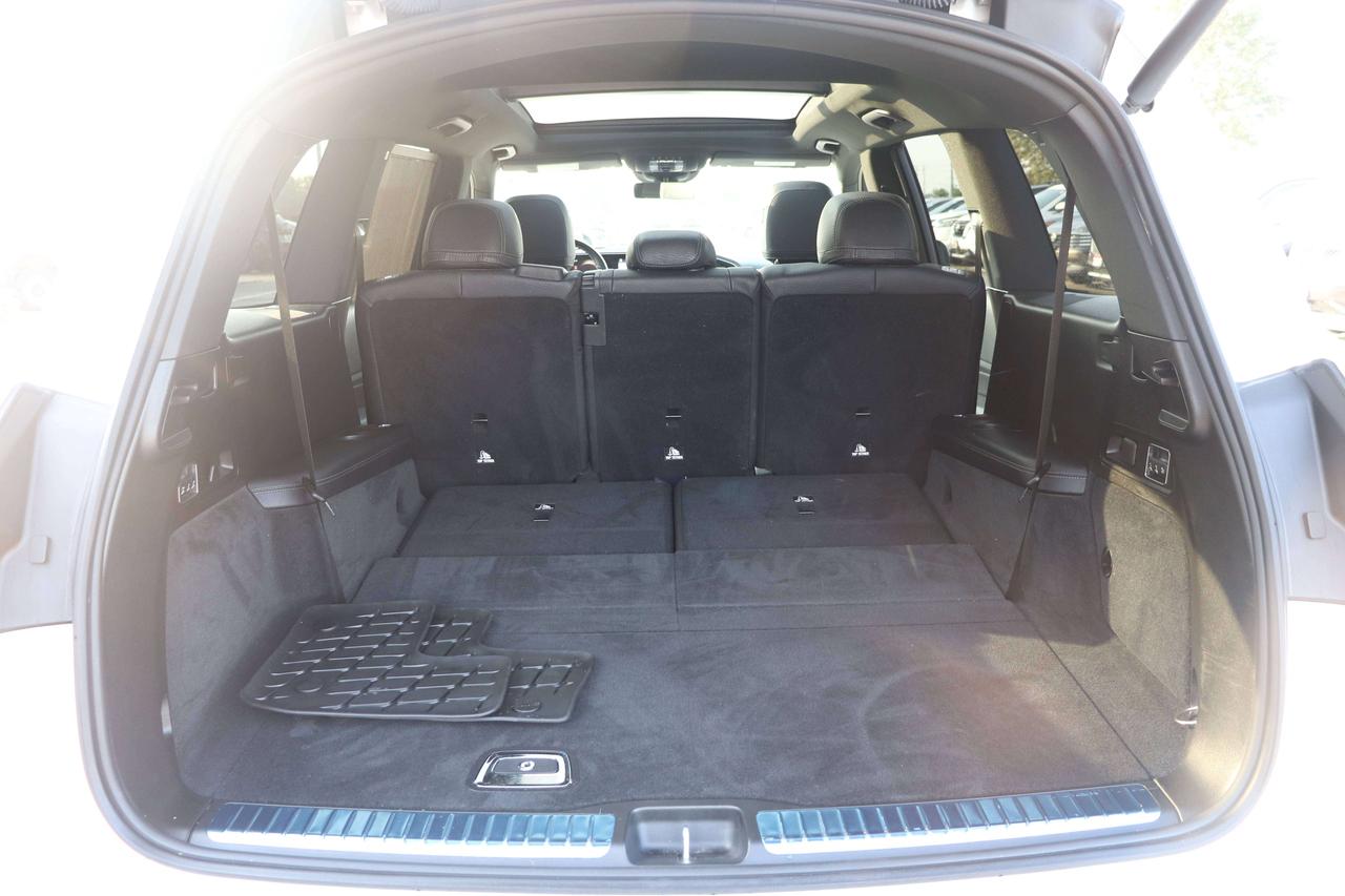 2022 Mercedes-Benz GLS GLS 450 PREM+TECH+NIGHT+INTELLIGENT DRIVE PACKAGE Photo