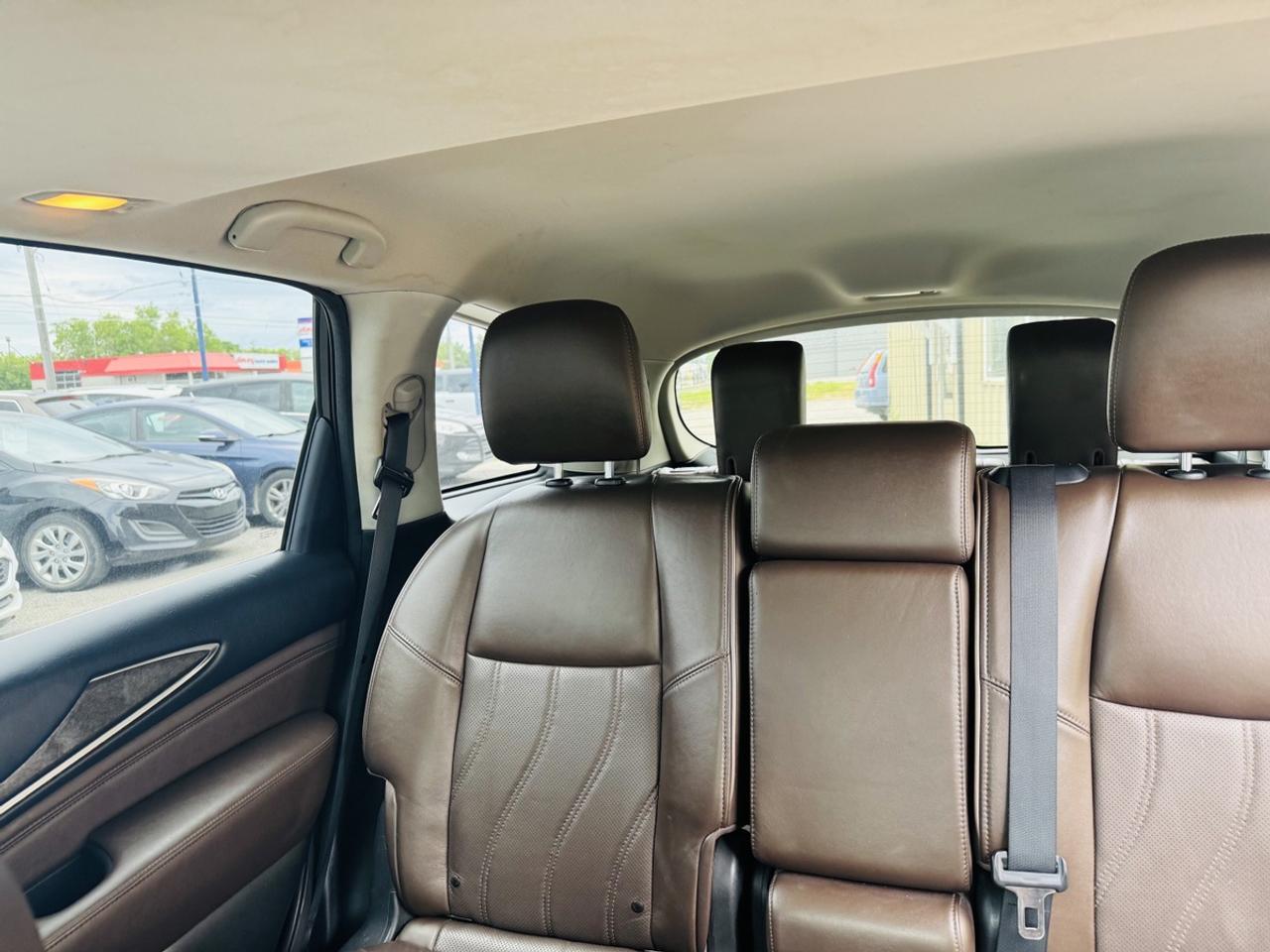 2013 Infiniti JX35  Photo