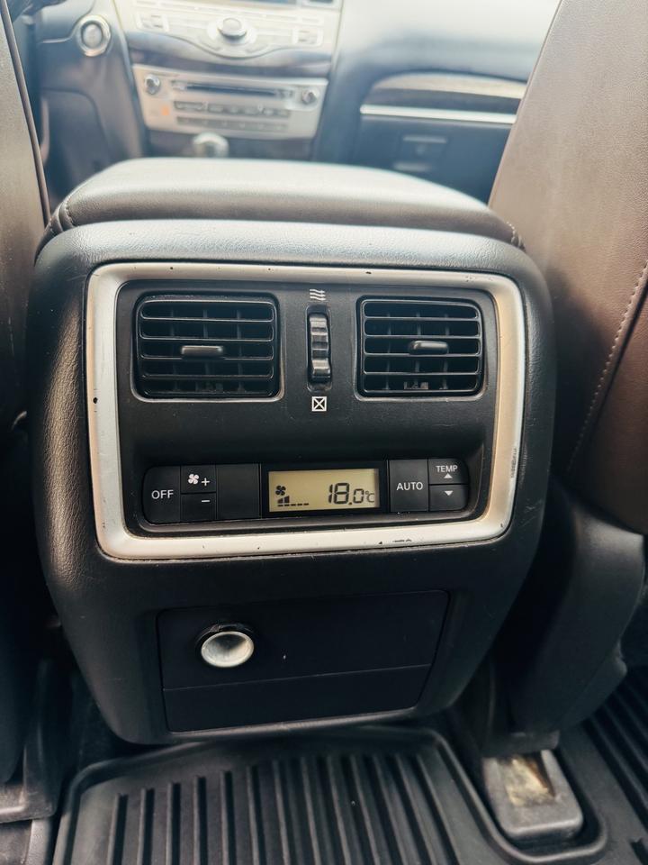 2013 Infiniti JX35  Photo
