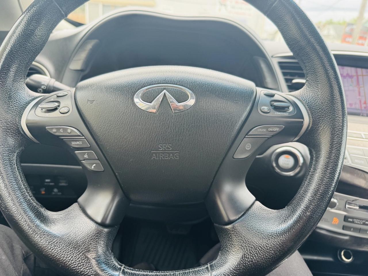 2013 Infiniti JX35  Photo
