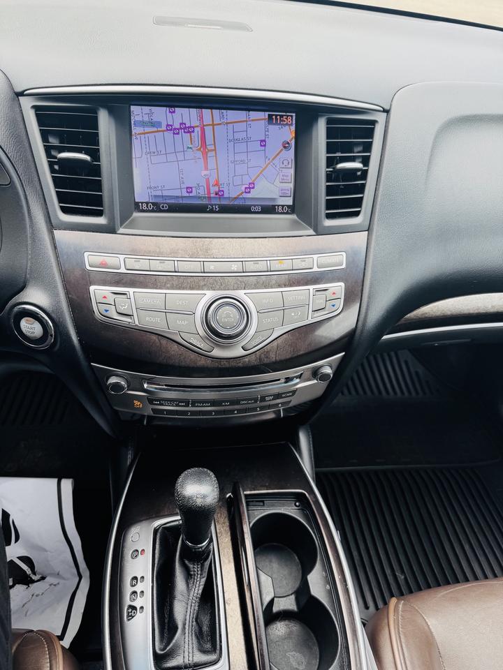 2013 Infiniti JX35  Photo