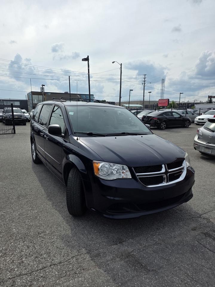 2015 Dodge Grand Caravan American Value Package Photo