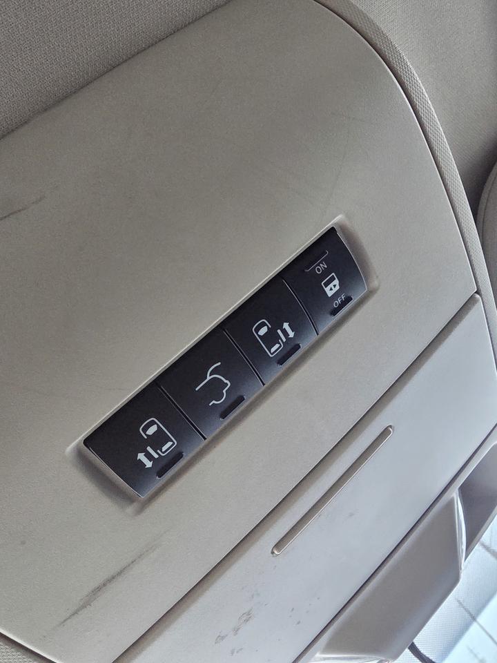 2015 Dodge Grand Caravan American Value Package Photo