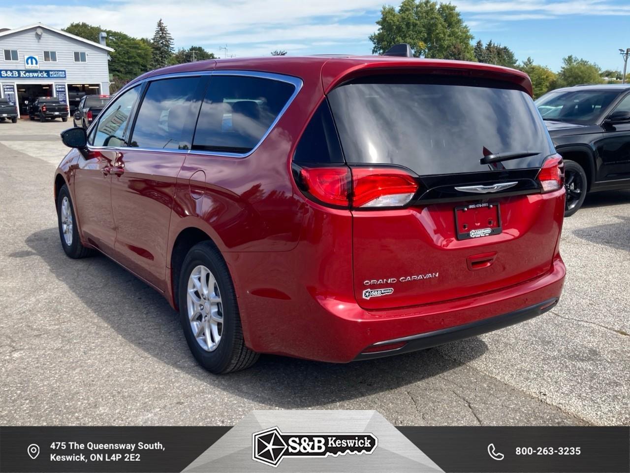 2027 Chrysler Grand Caravan SXT Front-Wheel Drive Passenger Van Photo