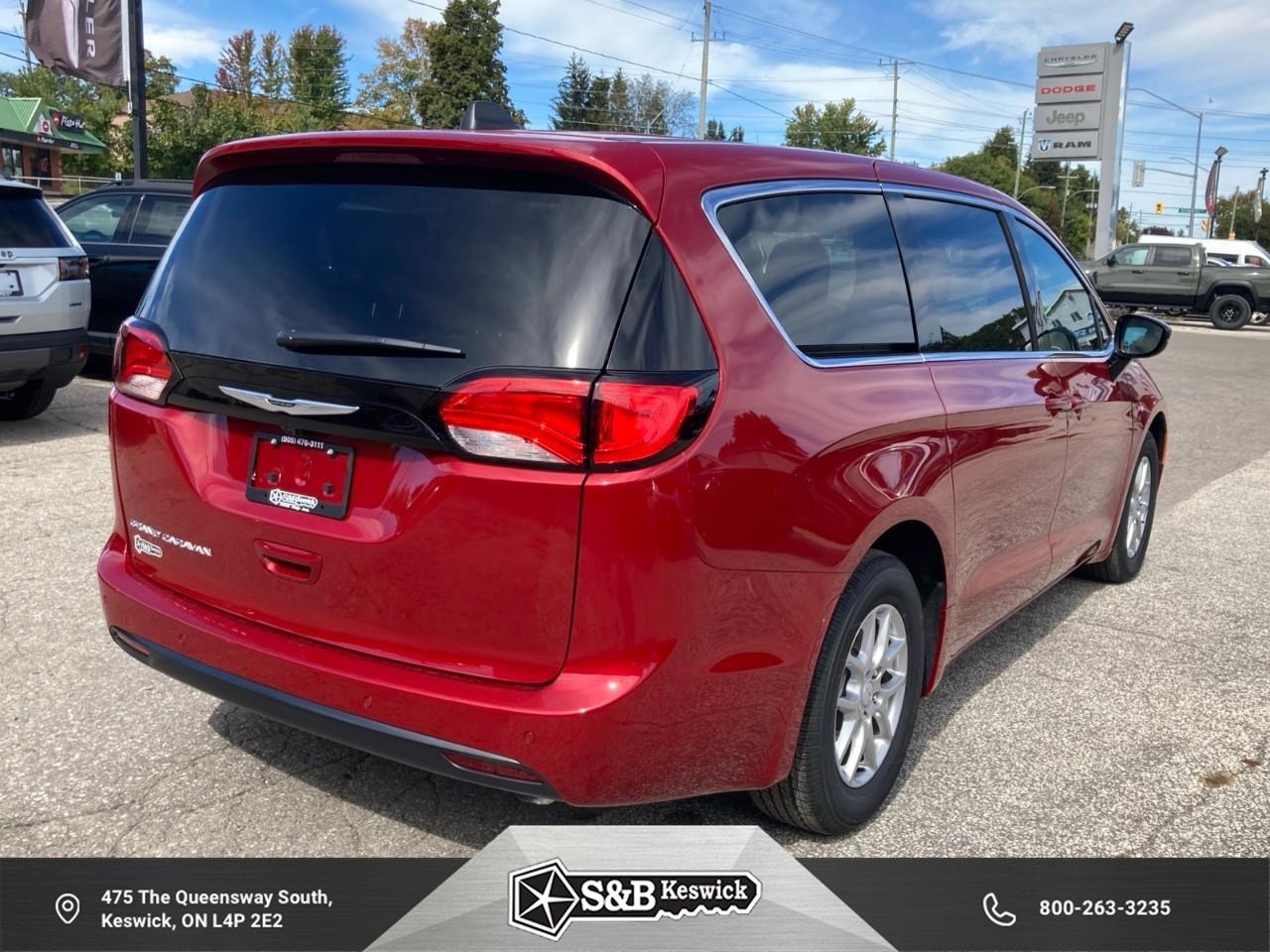 2027 Chrysler Grand Caravan SXT Front-Wheel Drive Passenger Van Photo