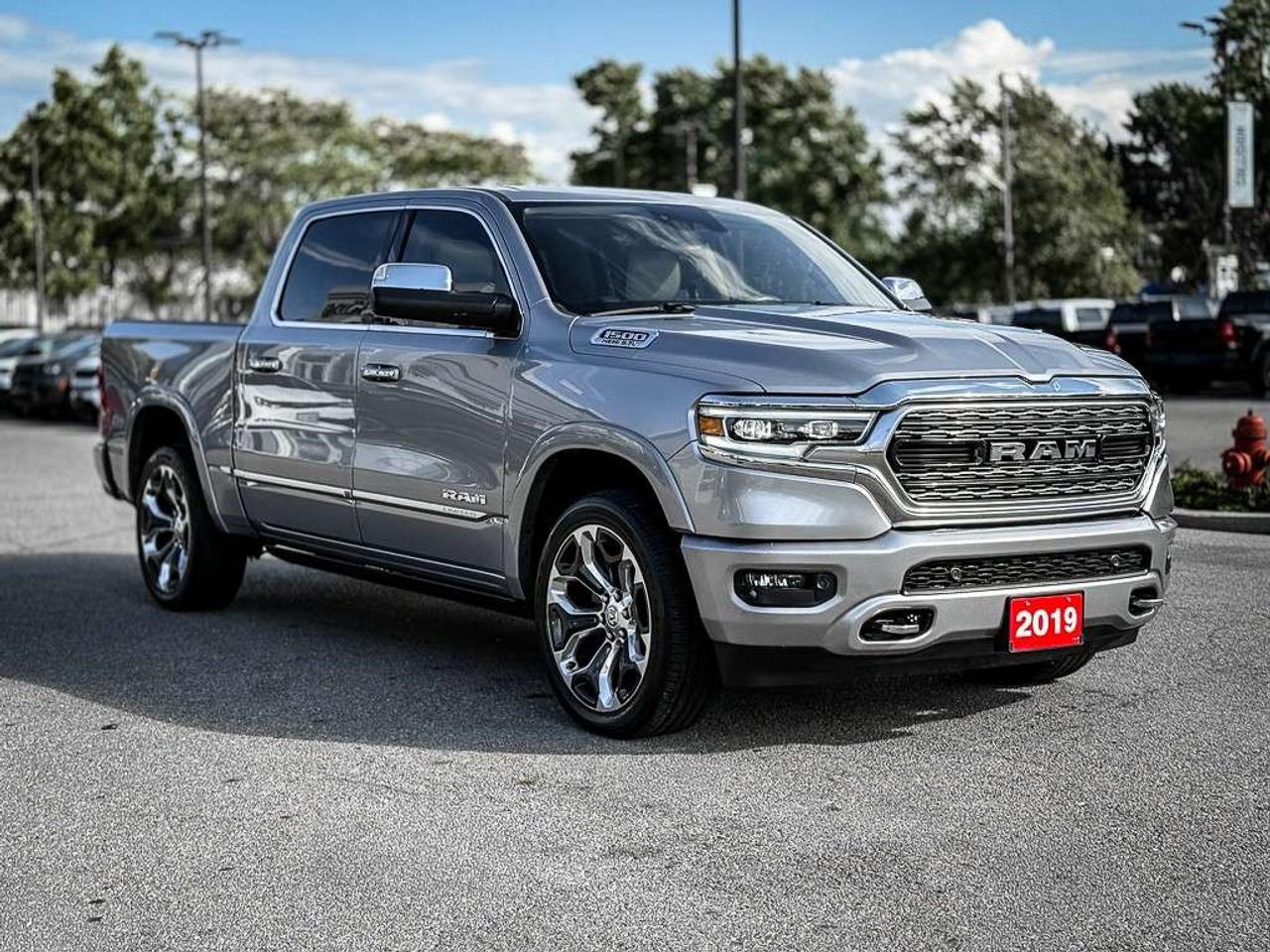 2019 RAM 1500 Limited   CREW   HEMI   LEVEL 1   PANO ROOF   TOW GROUP   HITCH Photo