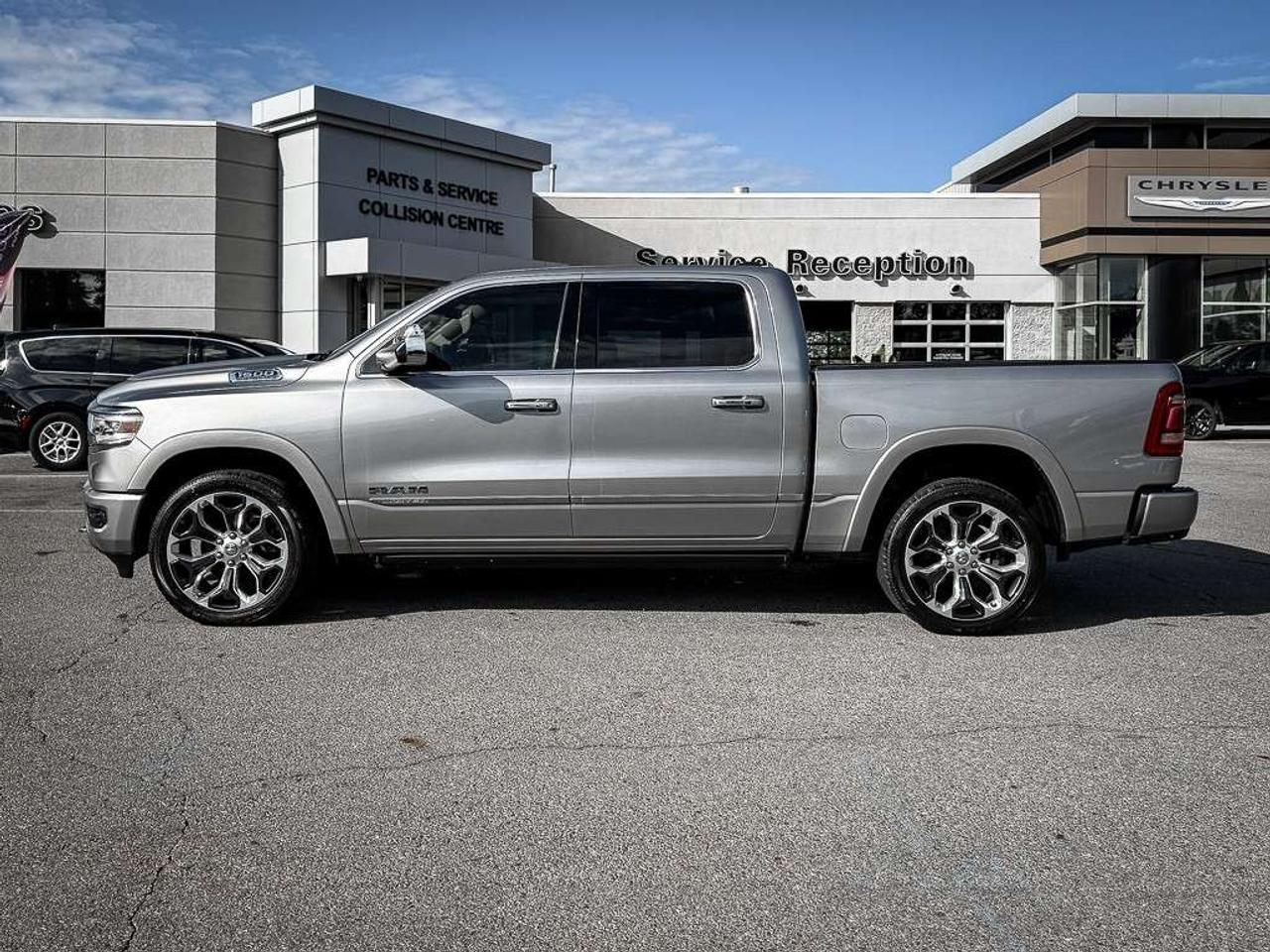 2019 RAM 1500 Limited   CREW   HEMI   LEVEL 1   PANO ROOF   TOW GROUP   HITCH Photo