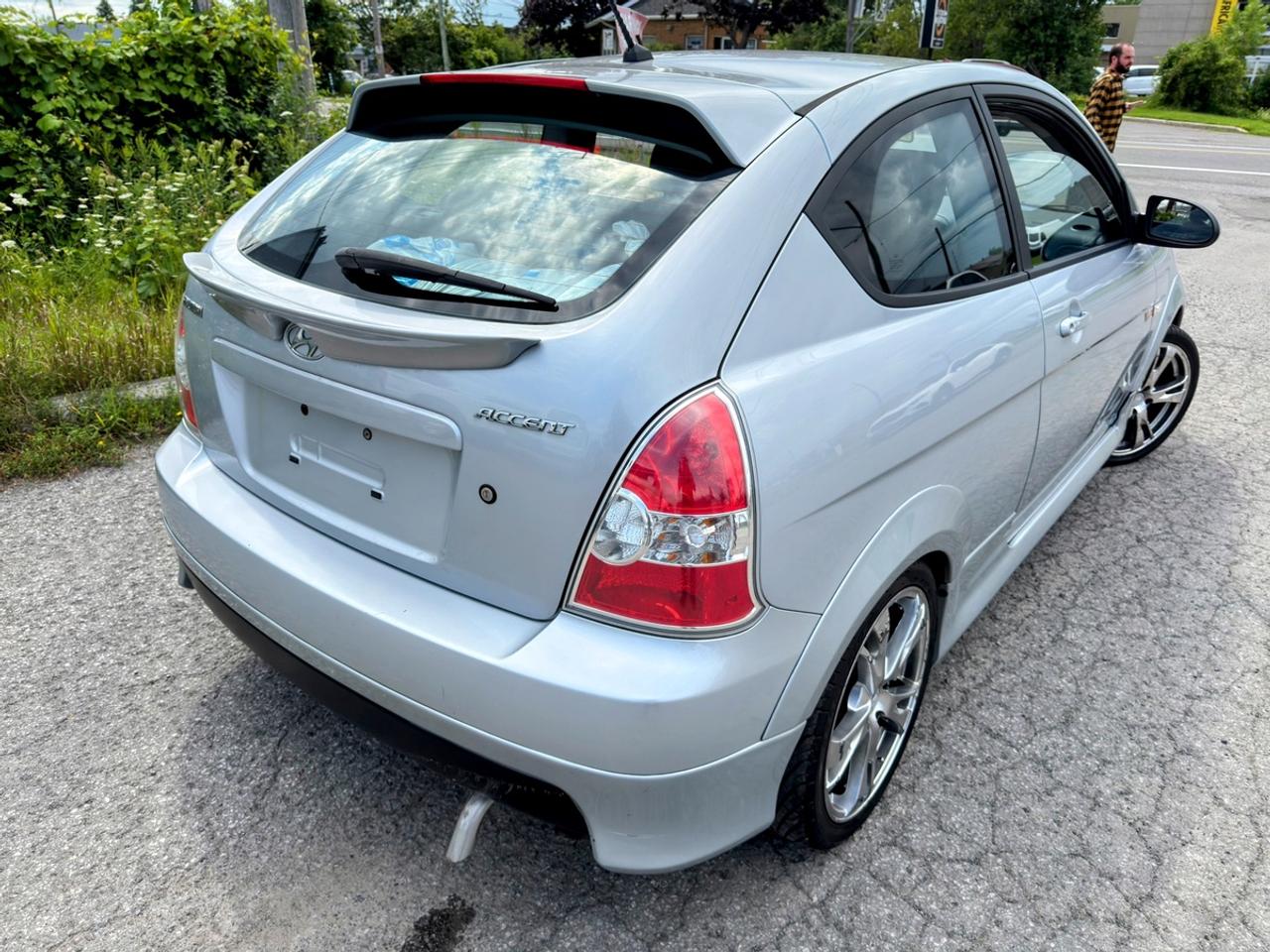 2007 Hyundai Accent GS Photo3