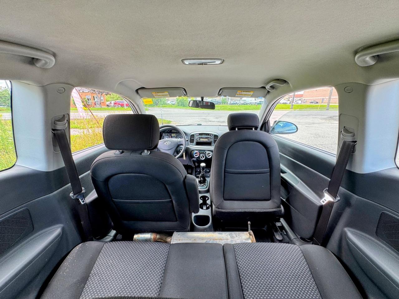 2007 Hyundai Accent GS Photo