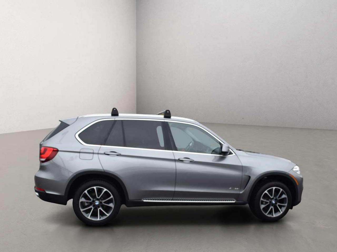2016 BMW X5 xDrive35i Navi Panoramic Sunroof Blind Spot Photo