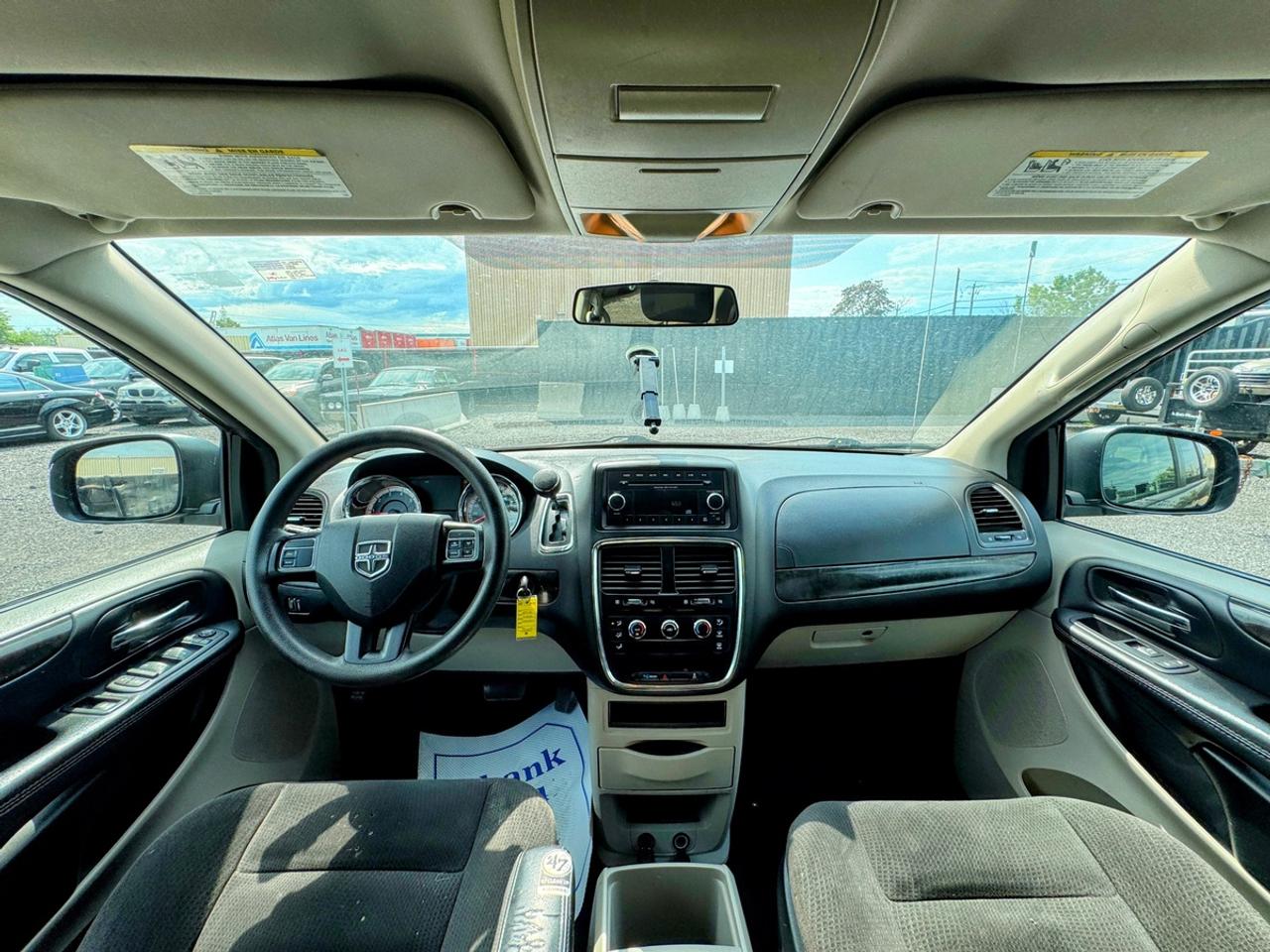 2016 Dodge Grand Caravan SXT Photo