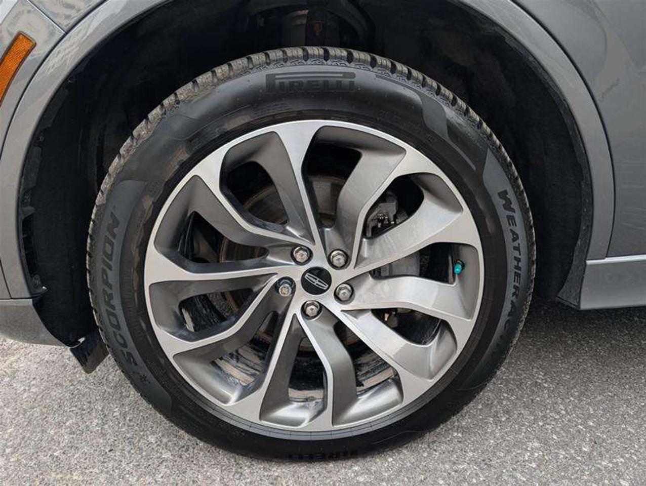 2022 Lincoln Aviator 301A   PHEV   Luxury   Tow   Massage   Dynamic Photo