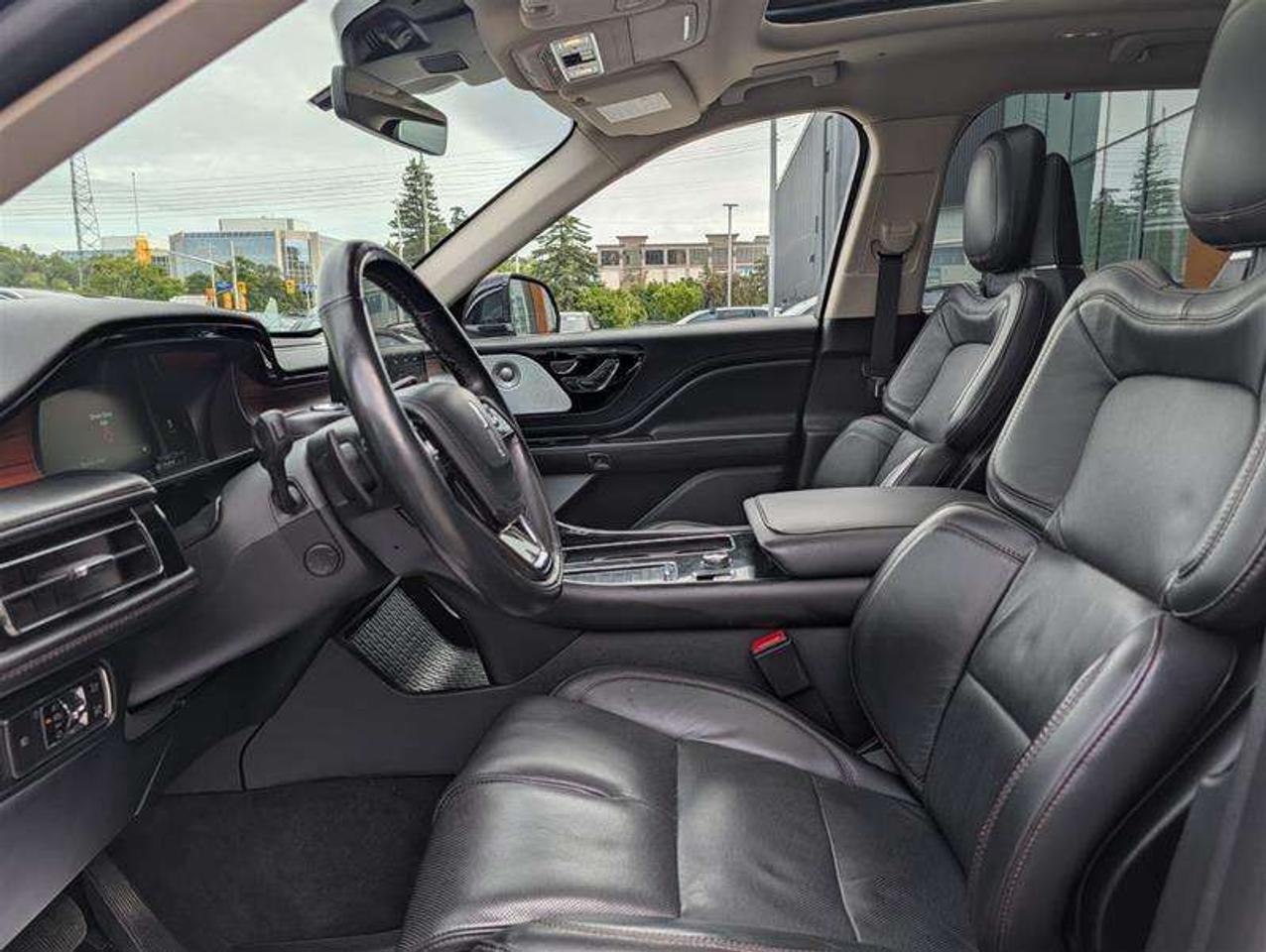 2022 Lincoln Aviator 301A   PHEV   Luxury   Tow   Massage   Dynamic Photo