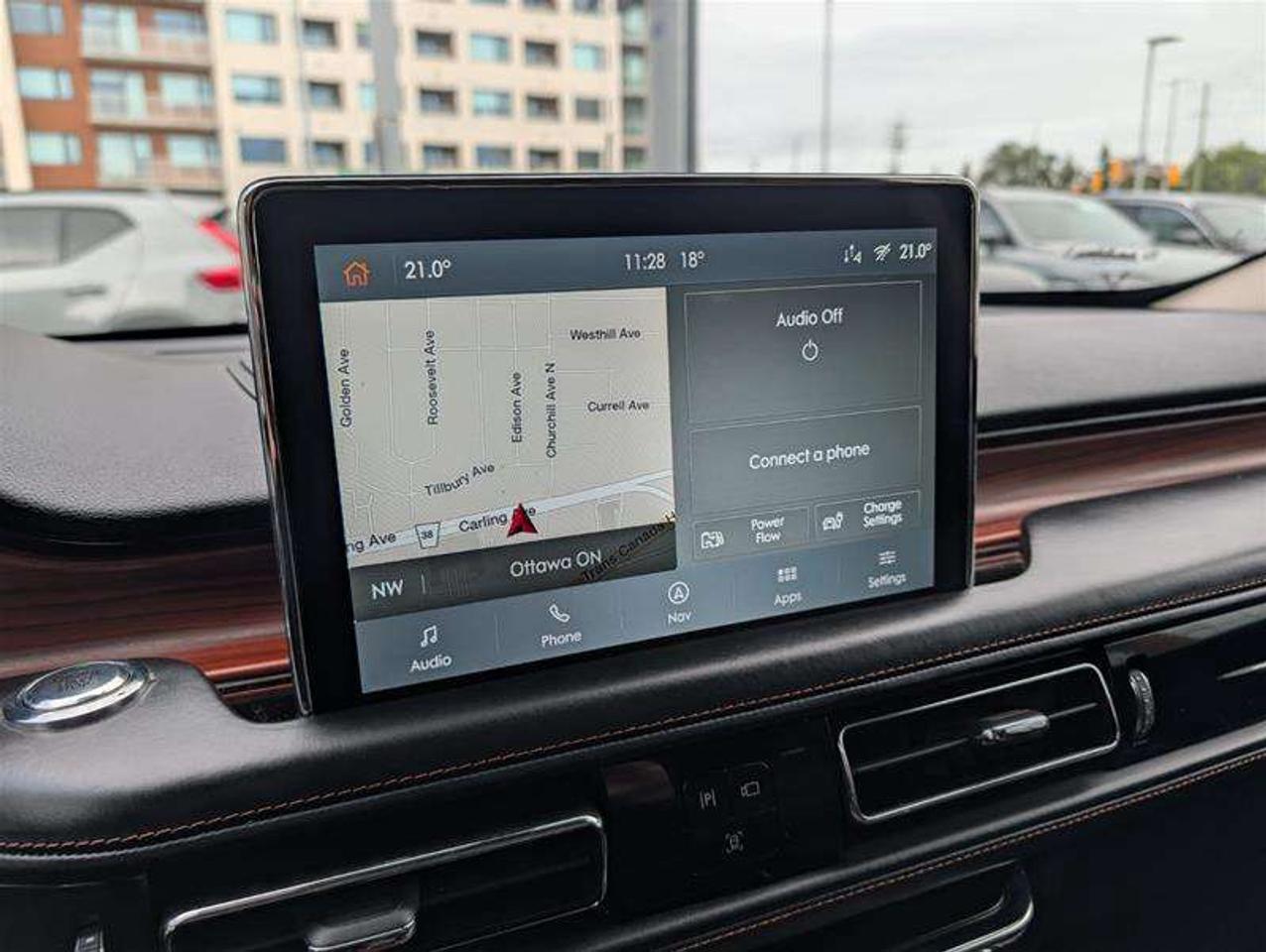 2022 Lincoln Aviator 301A   PHEV   Luxury   Tow   Massage   Dynamic Photo