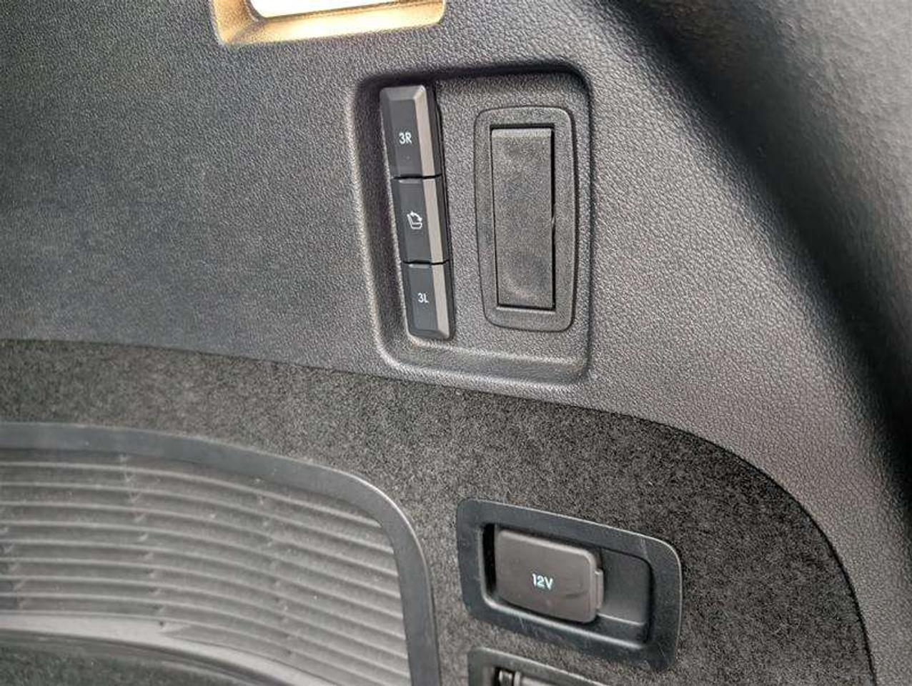 2022 Lincoln Aviator 301A   PHEV   Luxury   Tow   Massage   Dynamic Photo