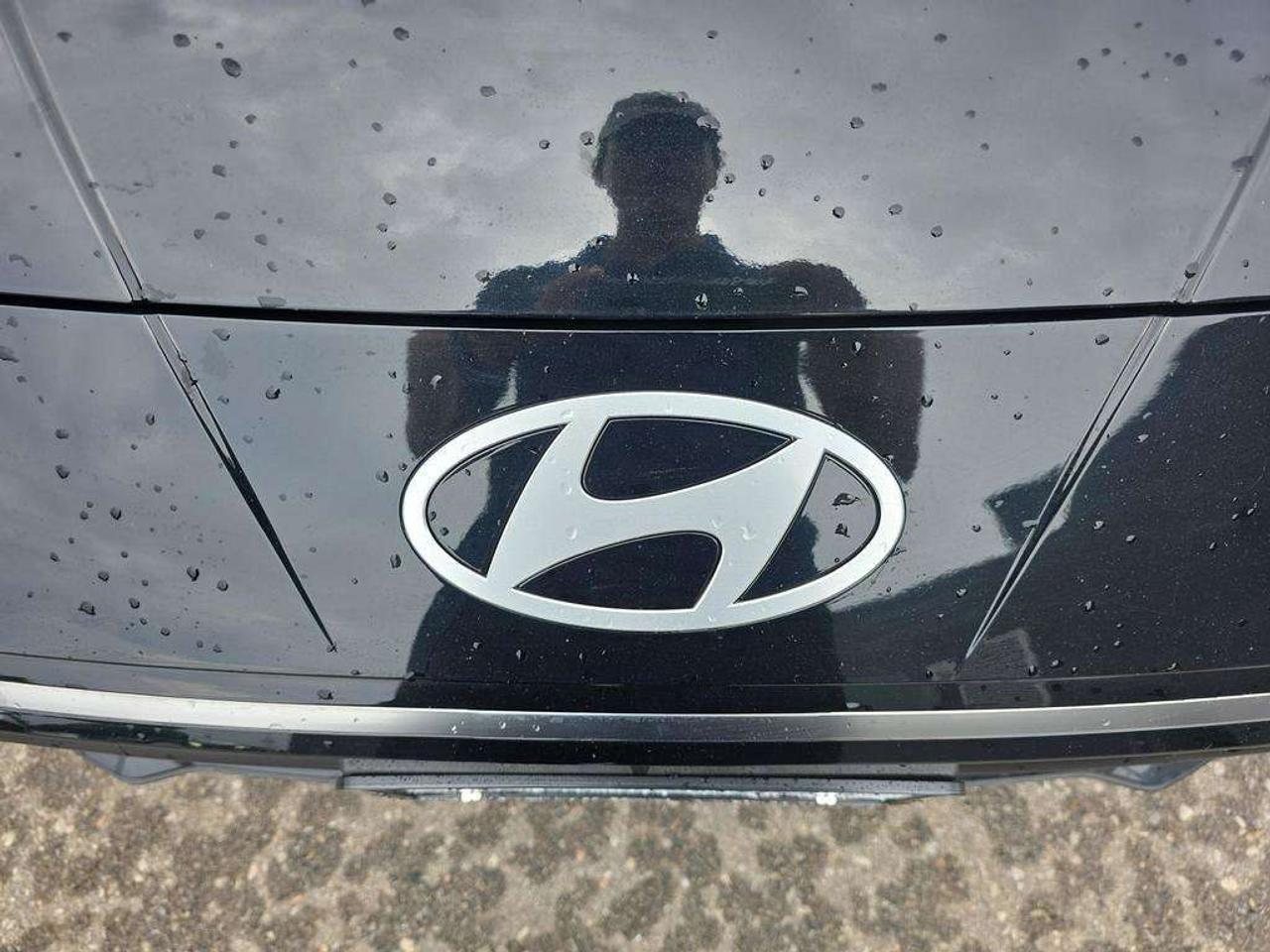 2025 Hyundai Elantra Luxury   NO ACCIDENTS LEATHER BOSE 5.7L/100KM Photo