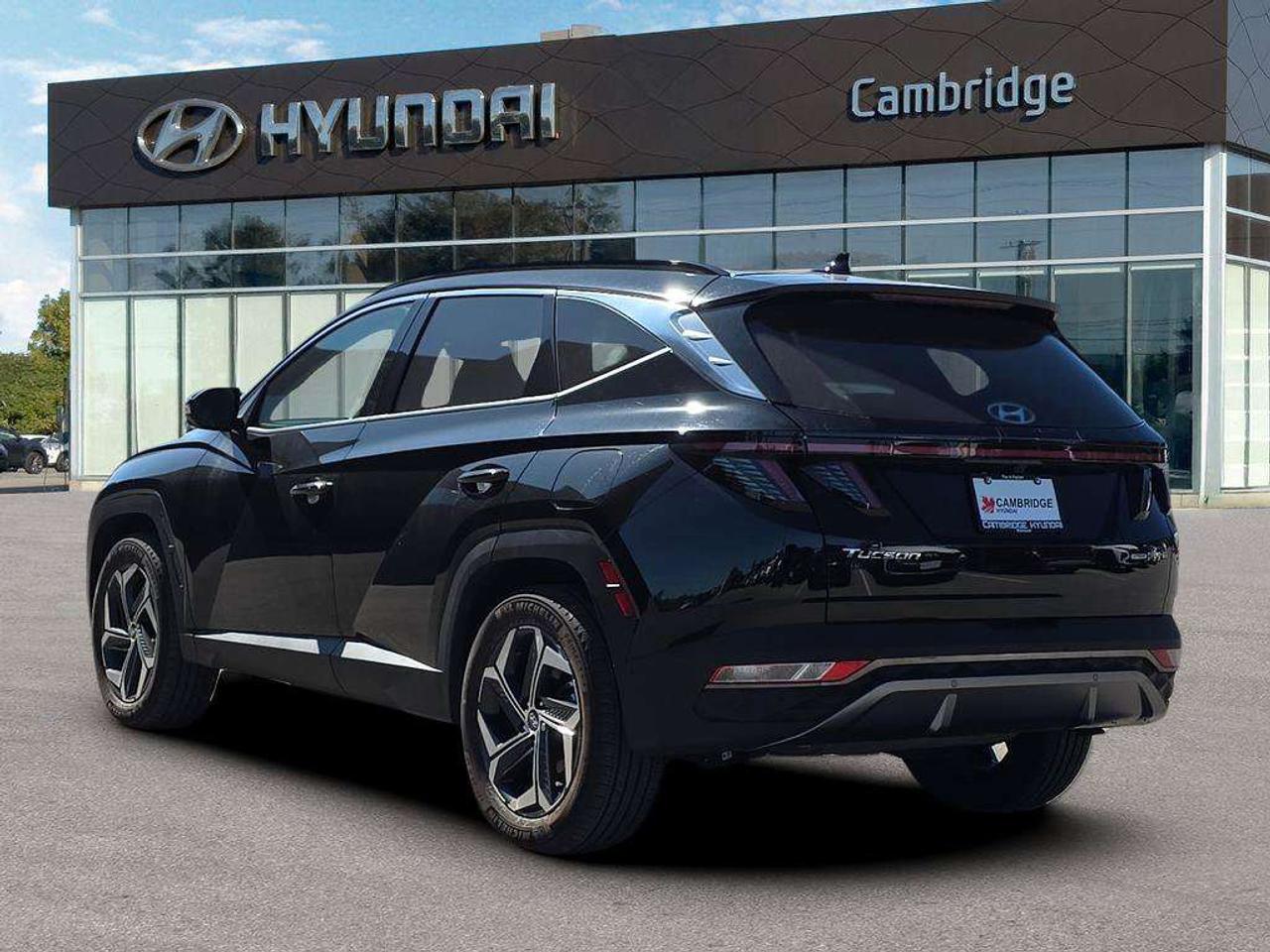 2024 Hyundai Tucson Ultimate   NO ACCIDENTS 1 OWNER 51KM EV 6.7L/100KM Photo