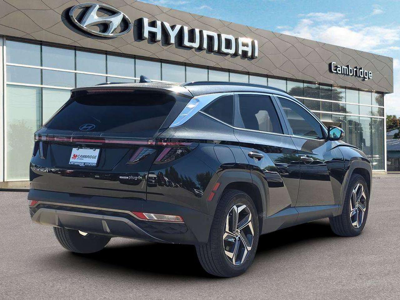 2024 Hyundai Tucson Ultimate   NO ACCIDENTS 1 OWNER 51KM EV 6.7L/100KM Photo