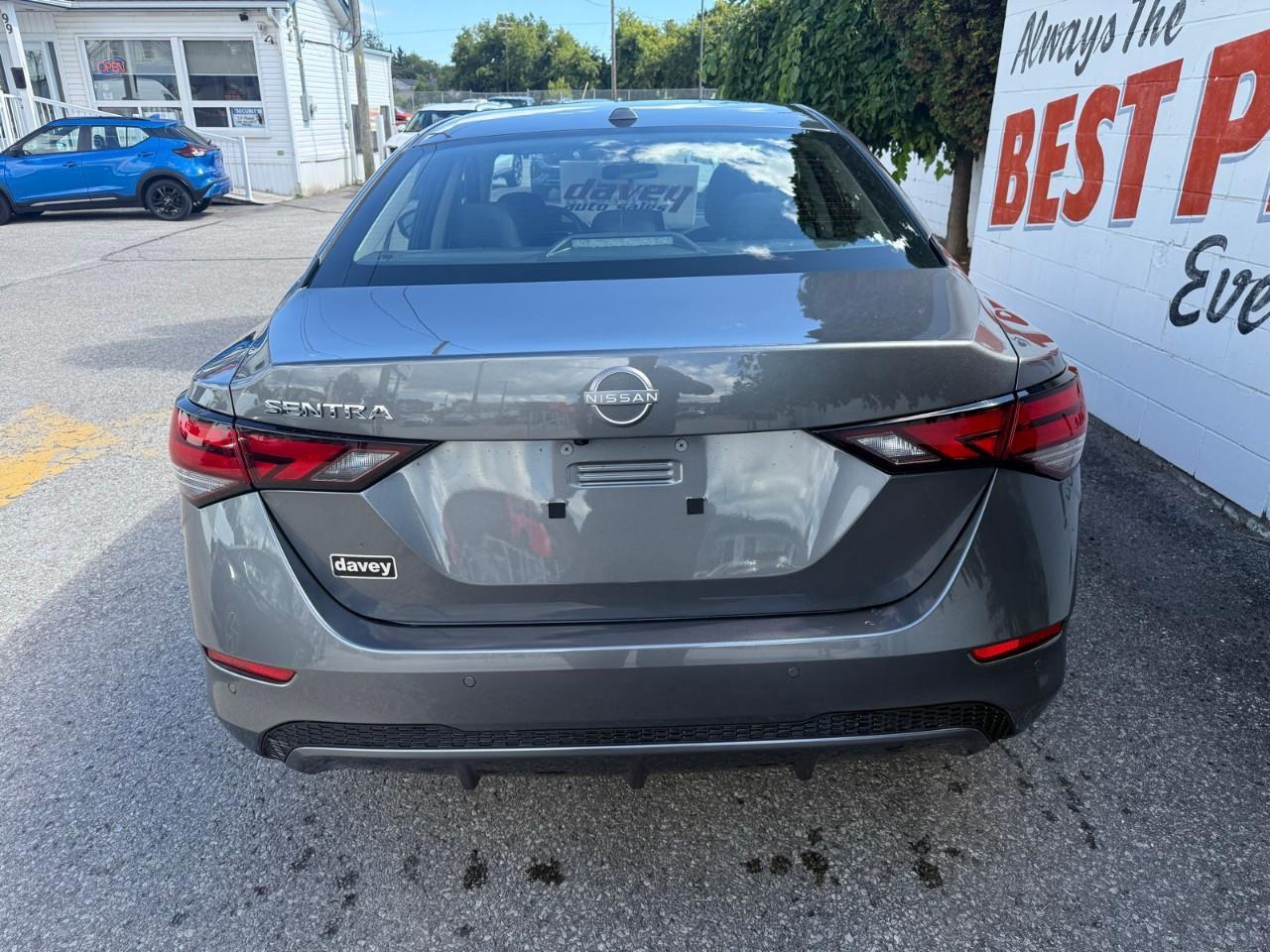 2025 Nissan Sentra SV 4DR SEDAN Photo