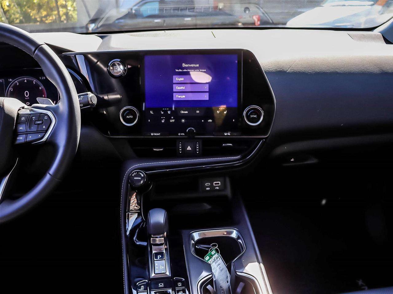2025 Lexus NX PREMIUM AWD 2.4L TURBO ADAPTIVE CRUISE NAVI Photo