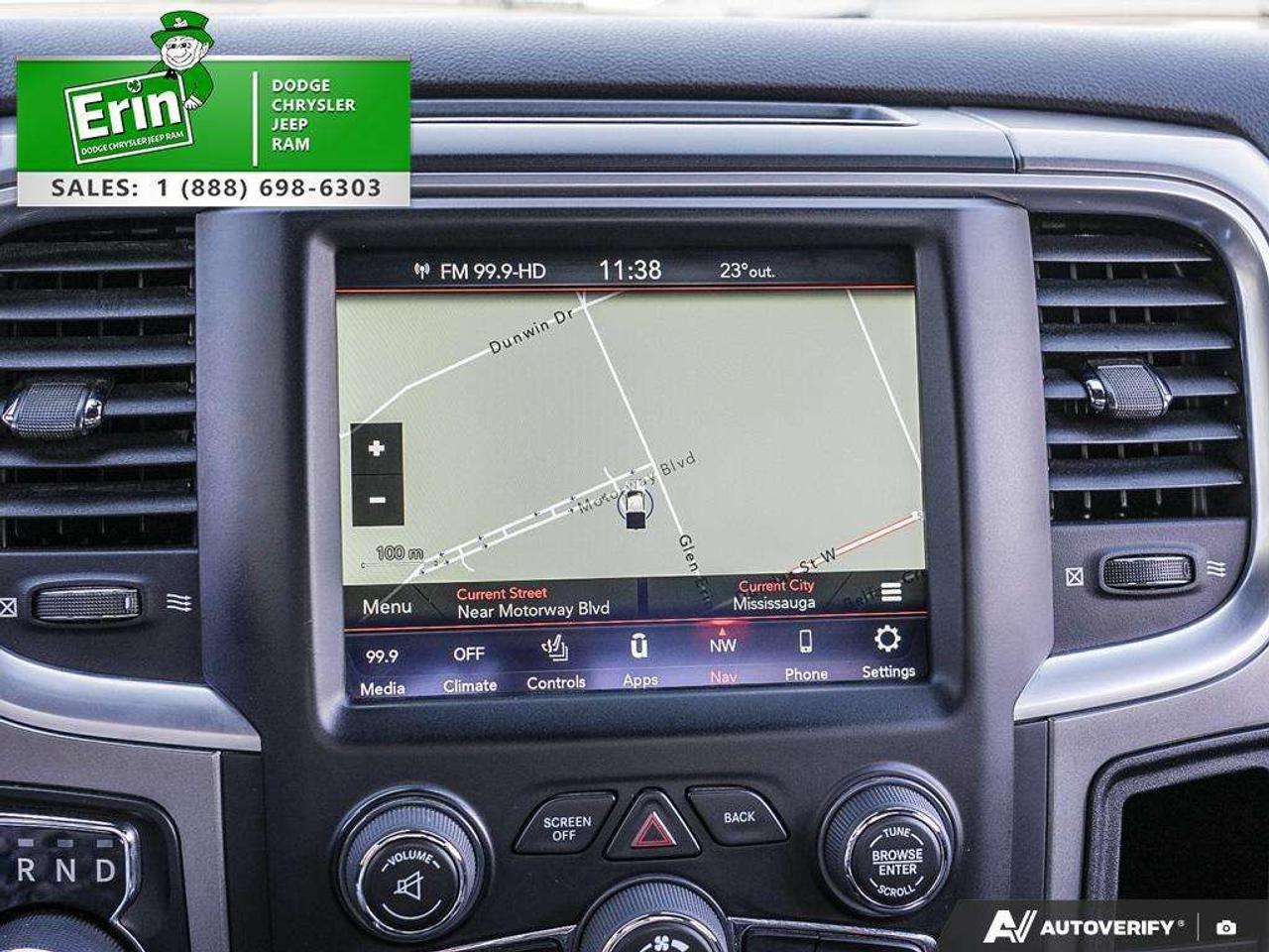2022 RAM 1500 4x4 WARLOCK HEATED STEERING WHEEL LOW KMS Photo