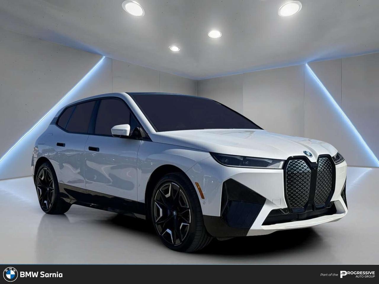 2024 BMW iX XDRIVE50   2.74% FINANCING O.A.C   PREMIUM ENHANCED PACKAGE   ADVANCED DRIVER ASSISTANCE PACKAGE Photo