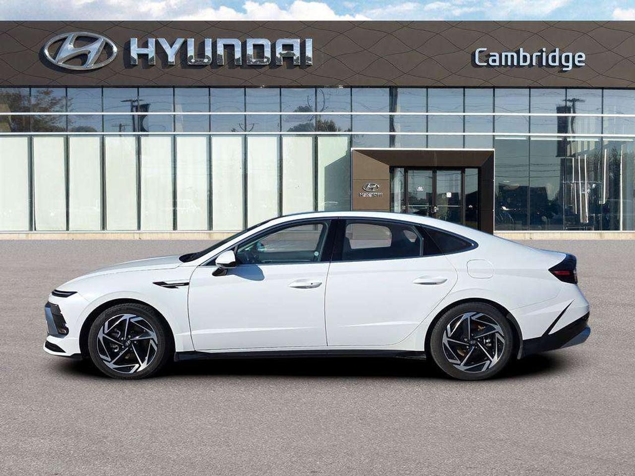 2024 Hyundai Sonata Preferred-Trend AWD   NO ACCIDENTS 6.5L/100KM Photo3