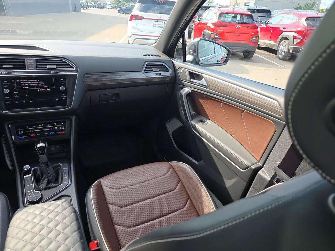 2024 Volkswagen Tiguan Highline R-Line   NO ACCIDENTS LEATHER PANOROOF Photo