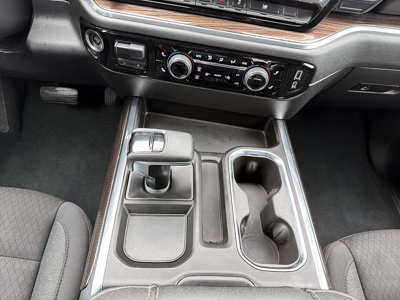 2023 Chevrolet Silverado 1500 RST Photo