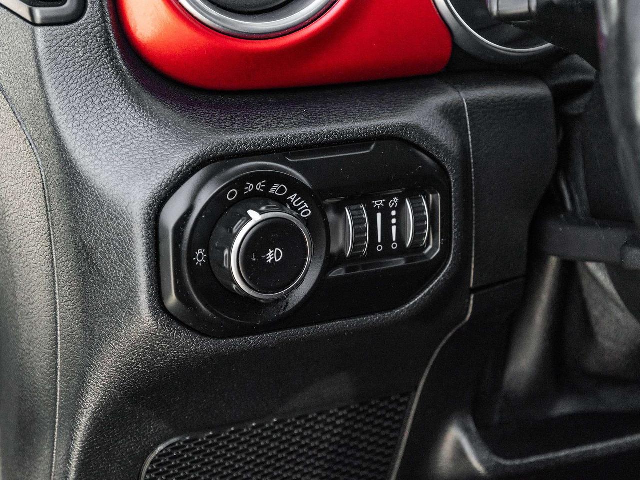 2020 Jeep Wrangler RUBICON Photo