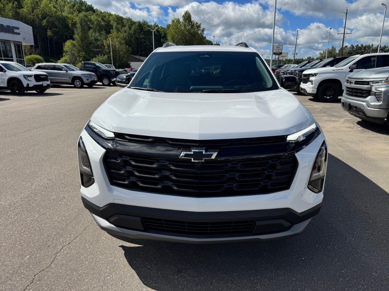 2027 Chevrolet Equinox AWD LT Photo