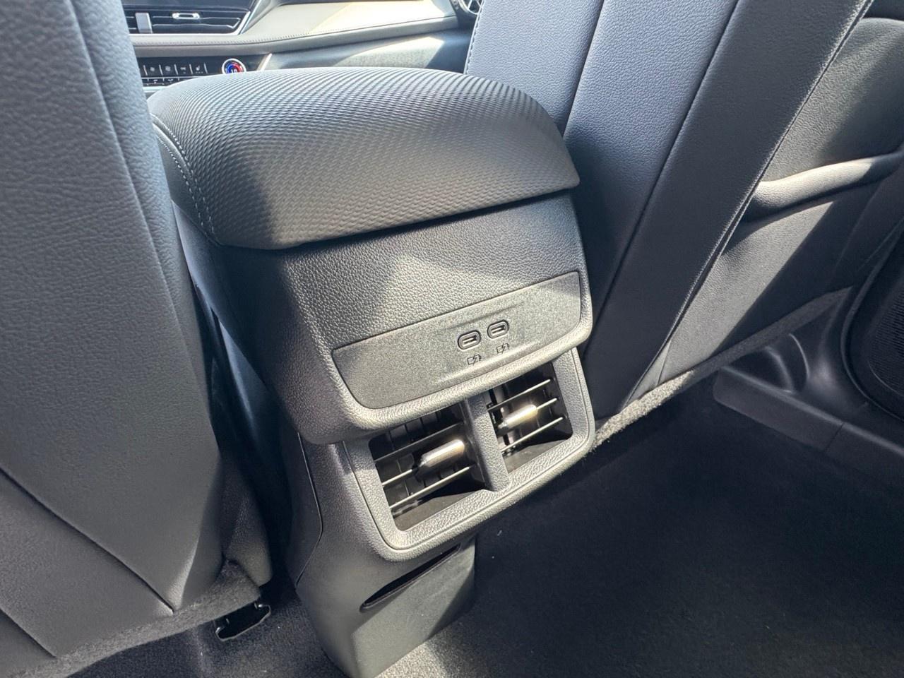 2027 Chevrolet Equinox AWD LT Photo