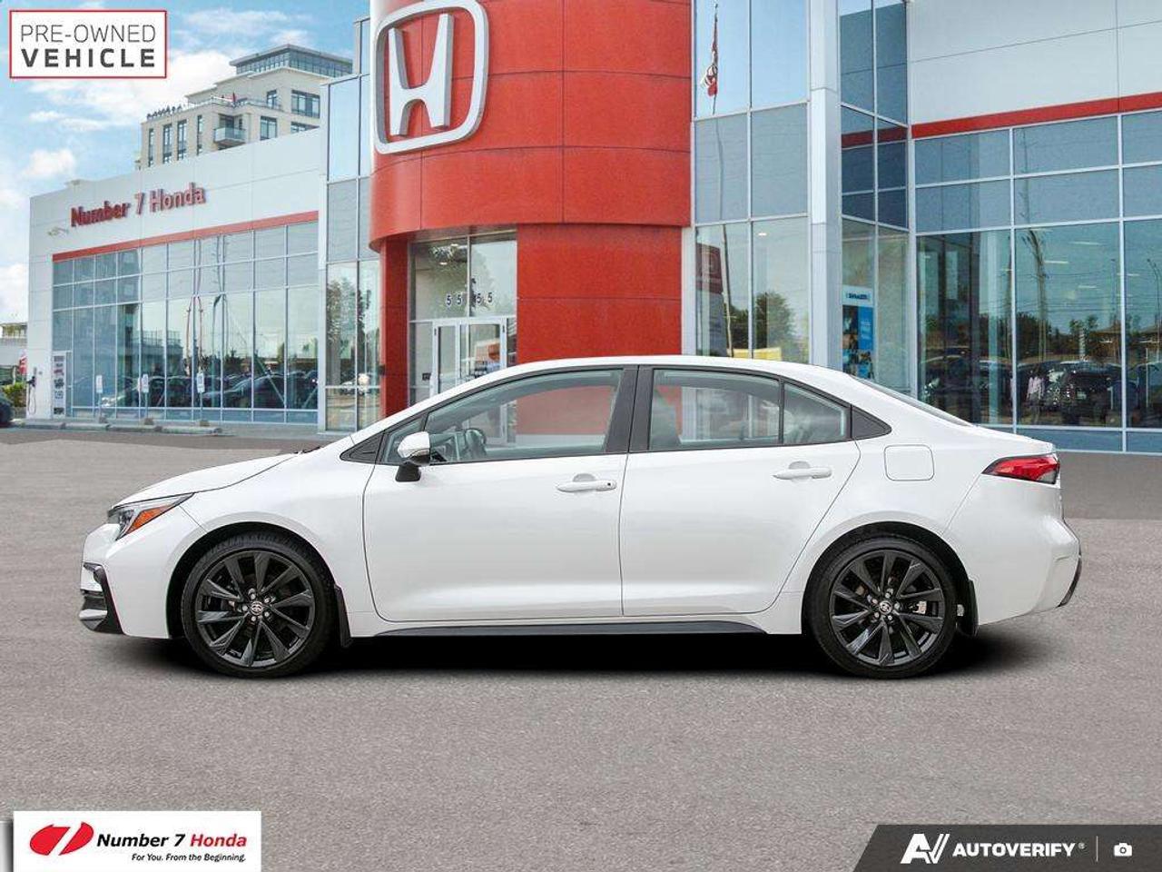 2023 Toyota Corolla SE *NO REPORTED ACCIDENTS*ONE OWNER Photo2