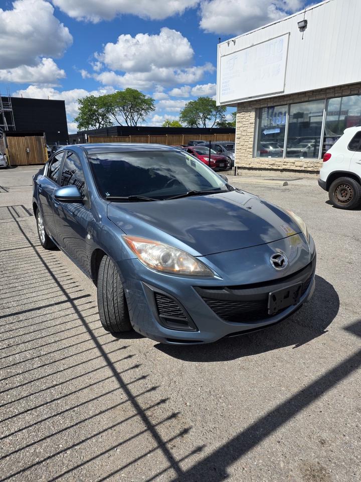 2010 Mazda MAZDA3 I Sport Photo5
