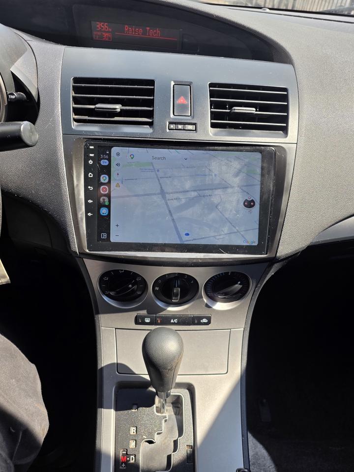 2010 Mazda MAZDA3 I Sport Photo