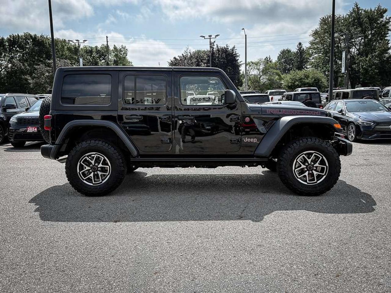 2026 Jeep Wrangler Rubicon   MOPAR LEATHER   BLINDSPOT   ALPINE AUDIO   REMOTE START   HEATED SEATS Photo