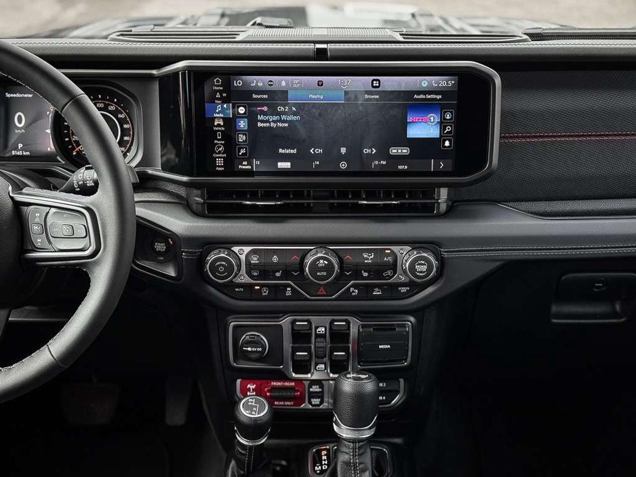 2026 Jeep Wrangler Rubicon   MOPAR LEATHER   BLINDSPOT   ALPINE AUDIO   REMOTE START   HEATED SEATS Photo