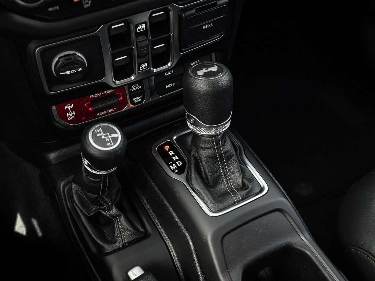2026 Jeep Wrangler Rubicon   MOPAR LEATHER   BLINDSPOT   ALPINE AUDIO   REMOTE START   HEATED SEATS Photo