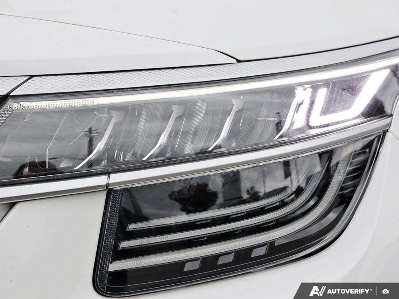 2021 Kia Seltos AWD   SUNROOF  HTD COOLED SEATS Photo