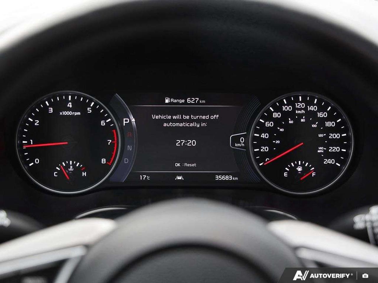 2021 Kia Seltos AWD   SUNROOF  HTD COOLED SEATS Photo