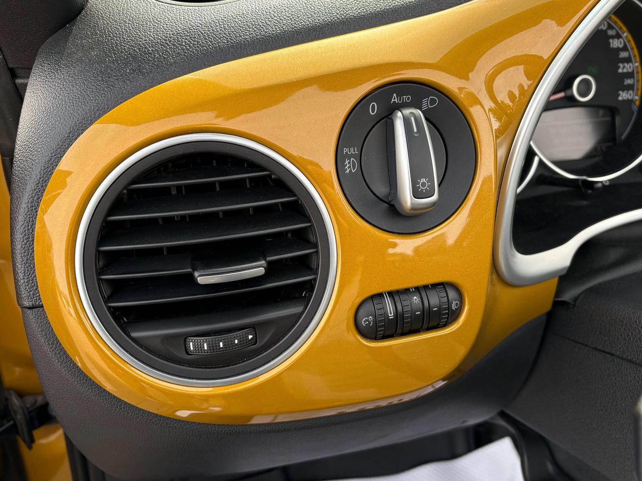 2017 Volkswagen Beetle Dune   Nav.   Heated Seats   Blind-spot   CarPlay Photo
