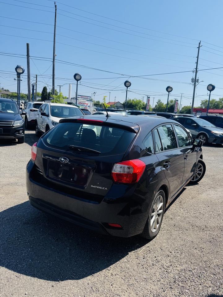 2012 Subaru Impreza Premium Photo