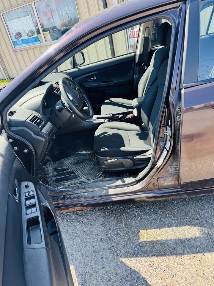 2012 Subaru Impreza Premium Photo