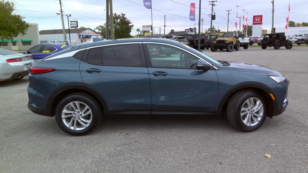 2024 Buick Envista Preferred 4dr Front-Wheel Drive Photo