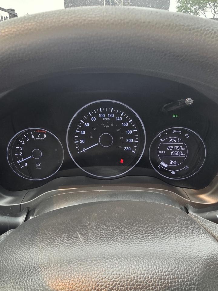 2016 Honda HR-V EX Photo