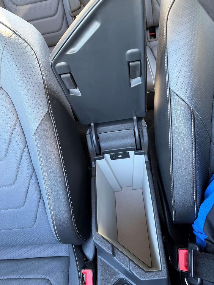 2025 Volkswagen Jetta HIGHLINE Photo